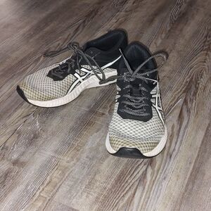Asics  black white Running Sneakers  FuzeX Lyte  sneakers  Sz 7.5  EUC